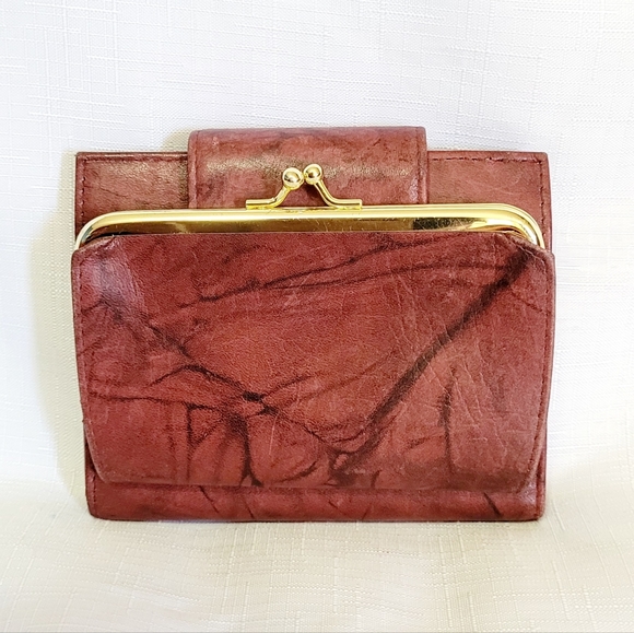 Buxton Women's Leather Attache Clutch Cardex Wallet and Coin Purse - Picture 2 of 11